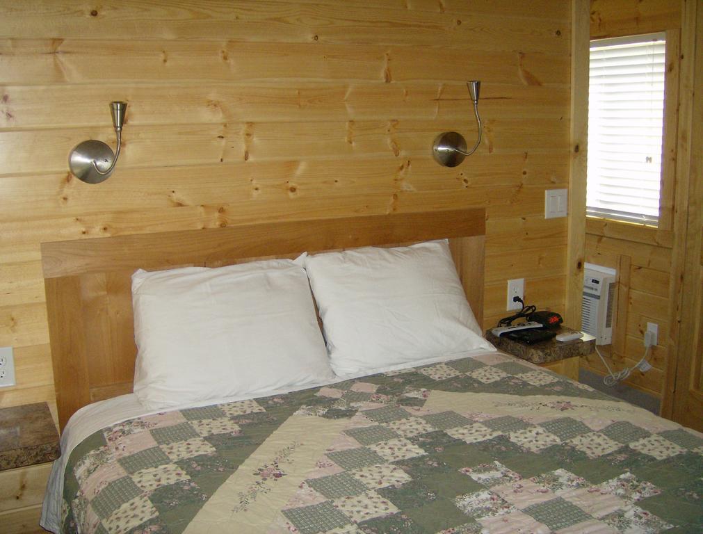 Lake Minden Camping Resort Cottage 2 Nicolaus Buitenkant foto