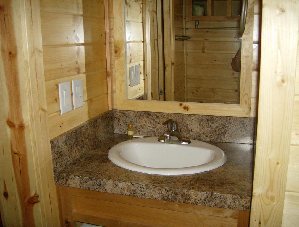 Lake Minden Camping Resort Cottage 2 Nicolaus Buitenkant foto