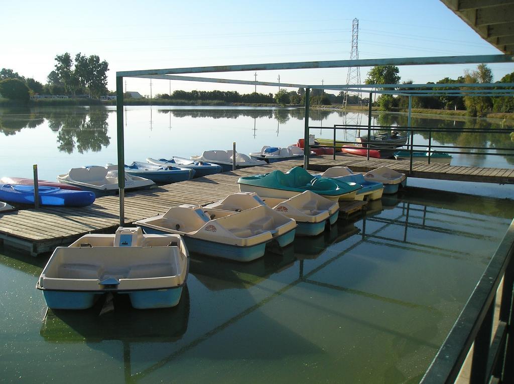 Lake Minden Camping Resort Cottage 2 Nicolaus Buitenkant foto